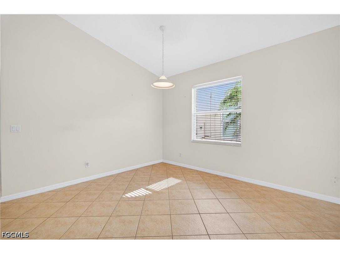 8369 Sumner Avenue Fort Myers FL 33908 2026021134 image10