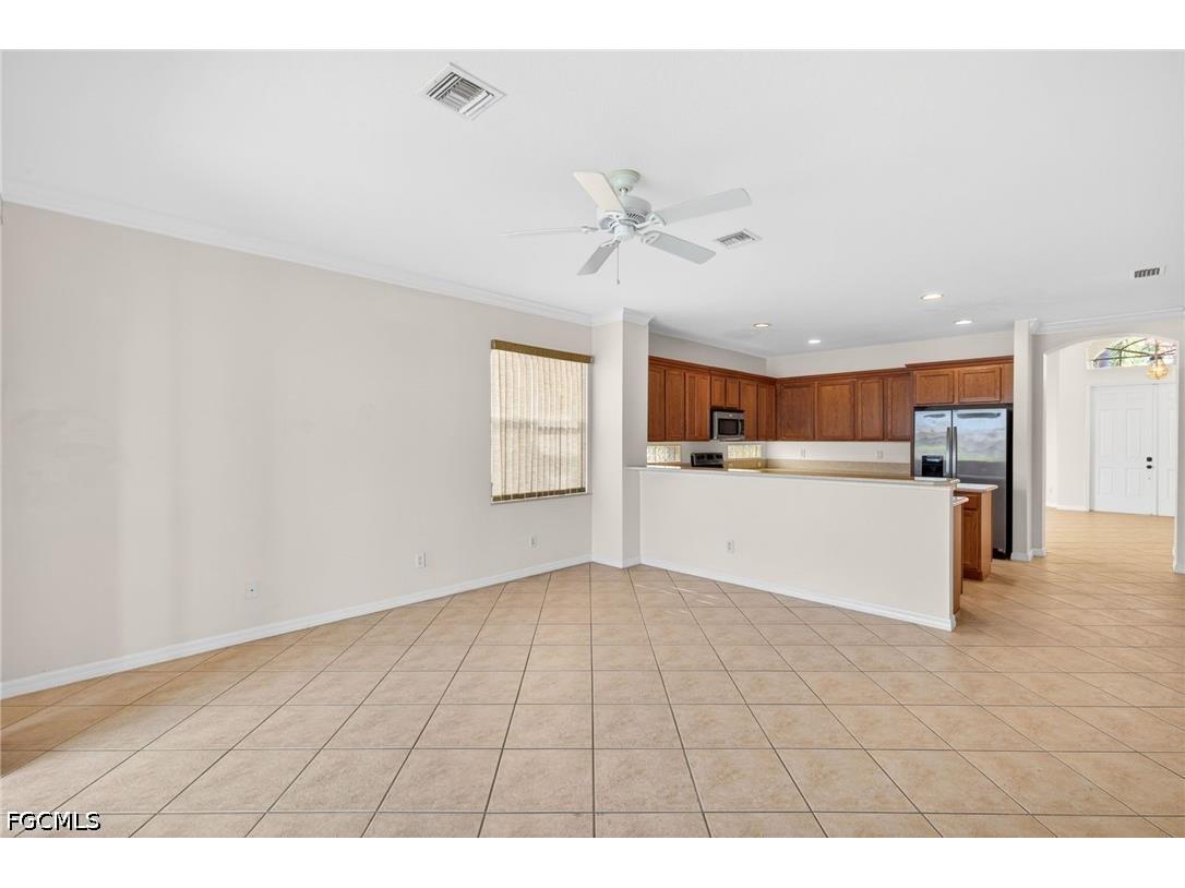 8369 Sumner Avenue Fort Myers FL 33908 2026021134 image5