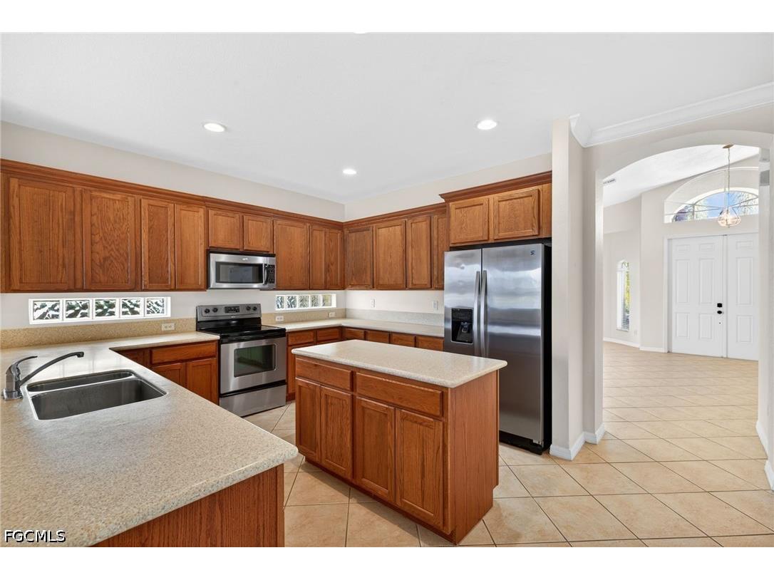 8369 Sumner Avenue Fort Myers FL 33908 2026021409 image13