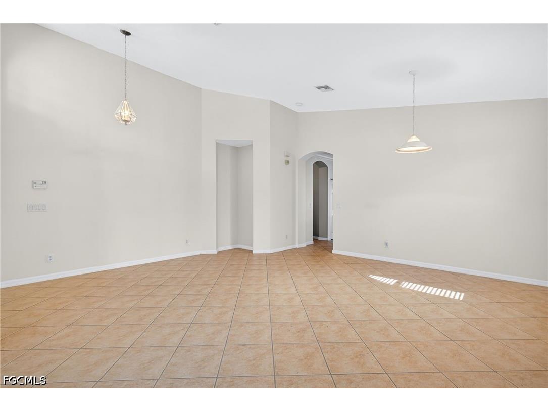 8369 Sumner Avenue Fort Myers FL 33908 2026021409 image8