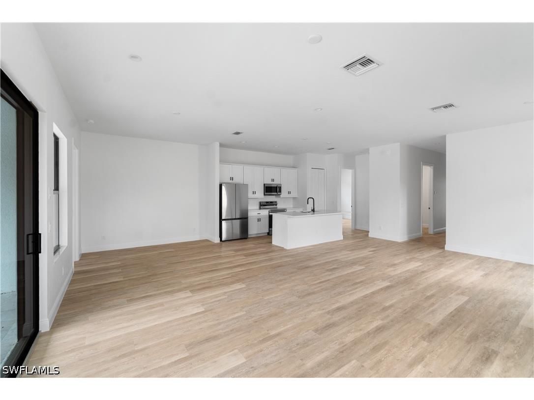 837 91st Avenue N Naples FL 34108 226012628 image19