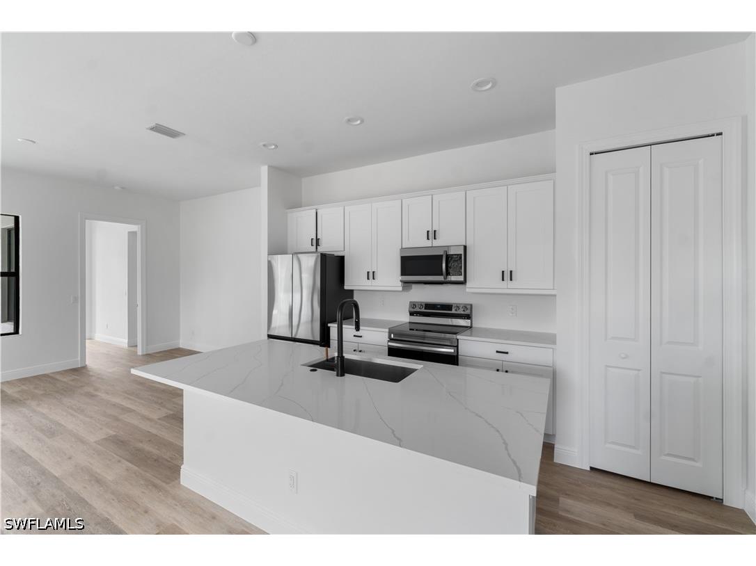 837 91st Avenue N Naples FL 34108 226012628 image21