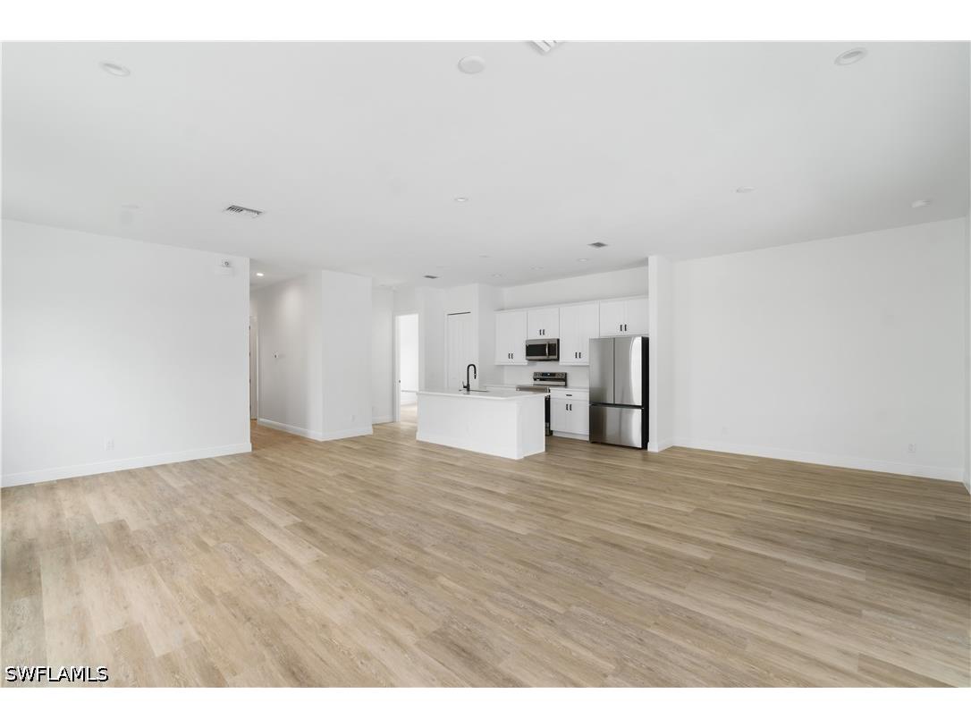 837 91st Avenue N Naples FL 34108 226012628 image3