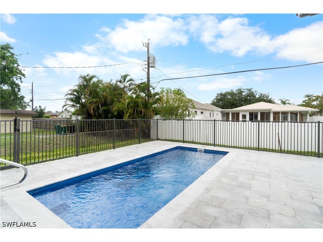 837 91st Avenue N Naples FL 34108 226012628 image32