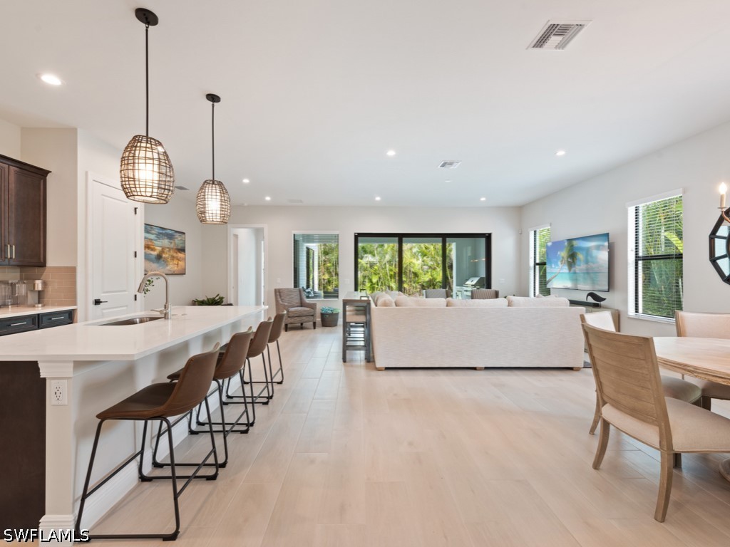 837 99th Avenue N Naples FL 34108 226014854 image9