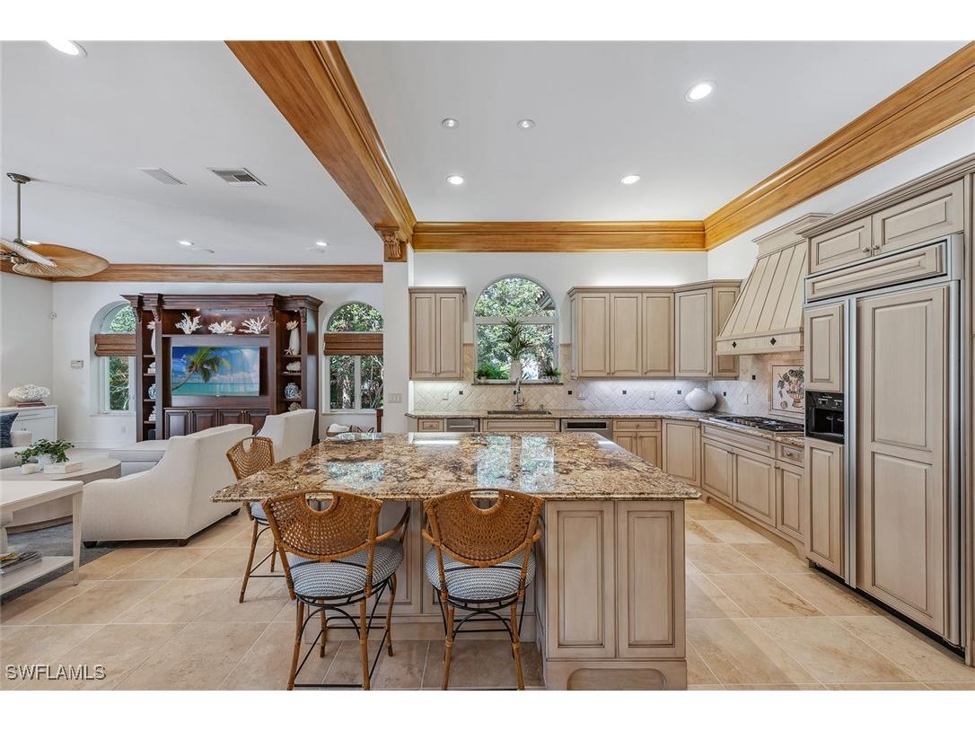 837 Barcarmil Way Naples FL 34110 225023694 image11