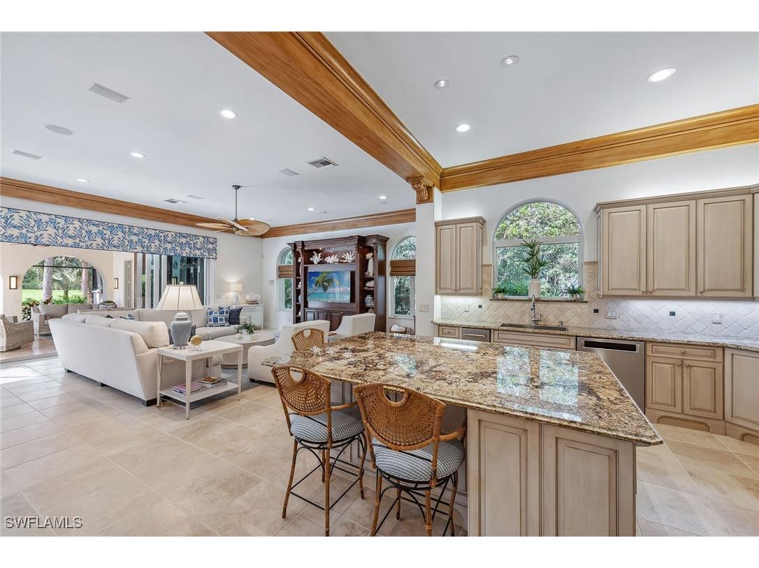 837 Barcarmil Way Naples FL 34110 225023694 image12