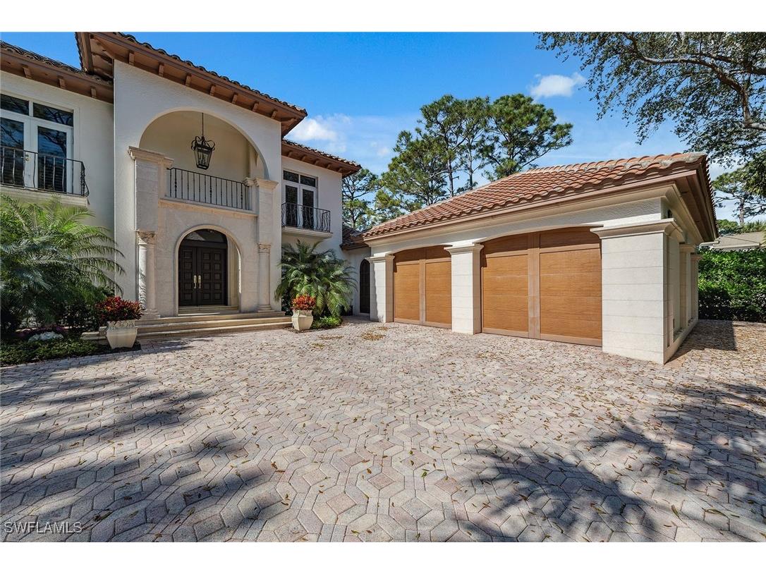 837 Barcarmil Way Naples FL 34110 225023694 image2