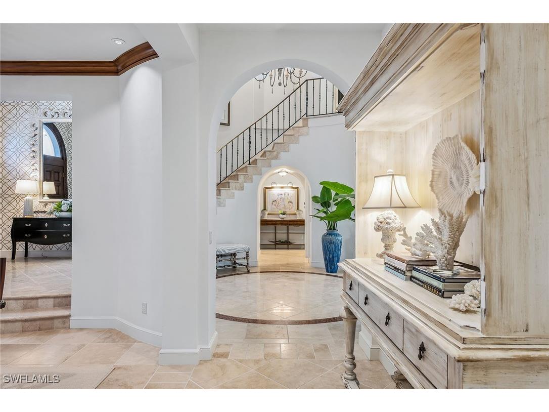 837 Barcarmil Way Naples FL 34110 225023694 image5