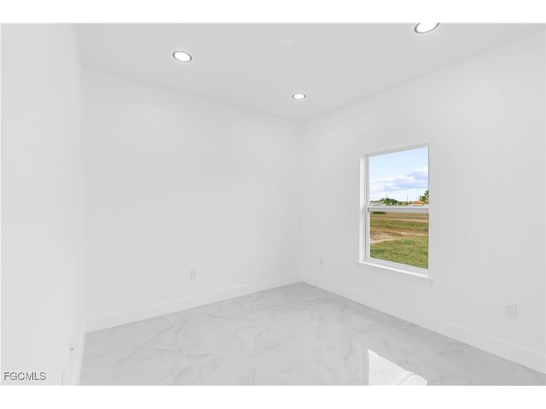 837 Colyer Street E Lehigh Acres FL 33974 2025023783 image12