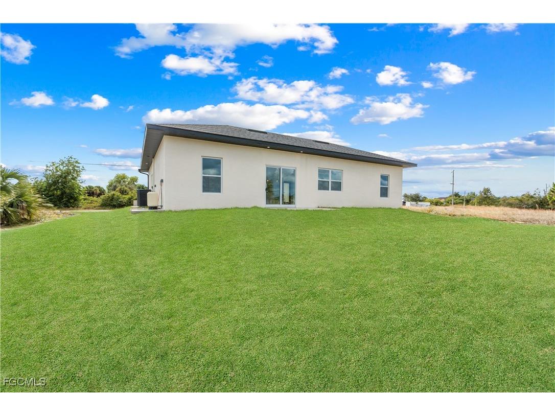 837 Colyer Street E Lehigh Acres FL 33974 2025023783 image17