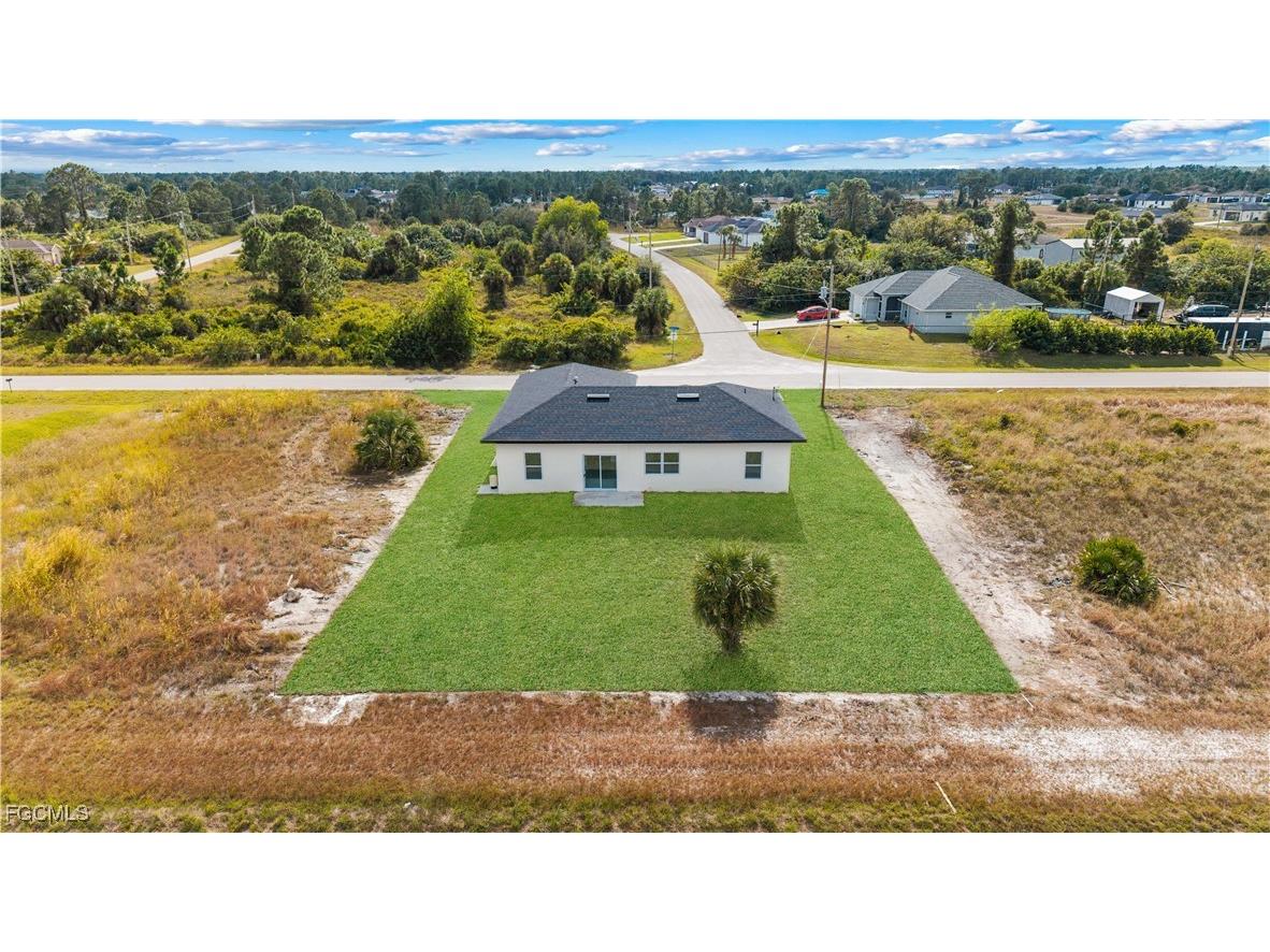 837 Colyer Street E Lehigh Acres FL 33974 2025023783 image2