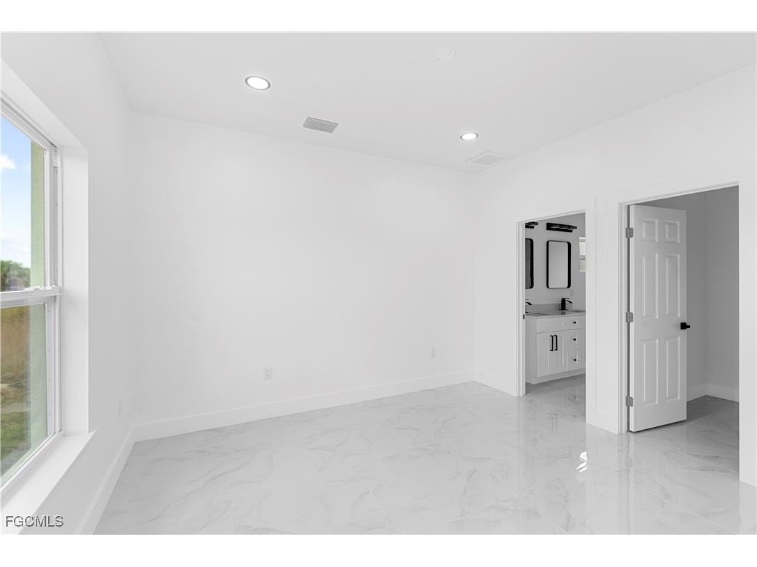 837 Colyer Street E Lehigh Acres FL 33974 2025023783 image9