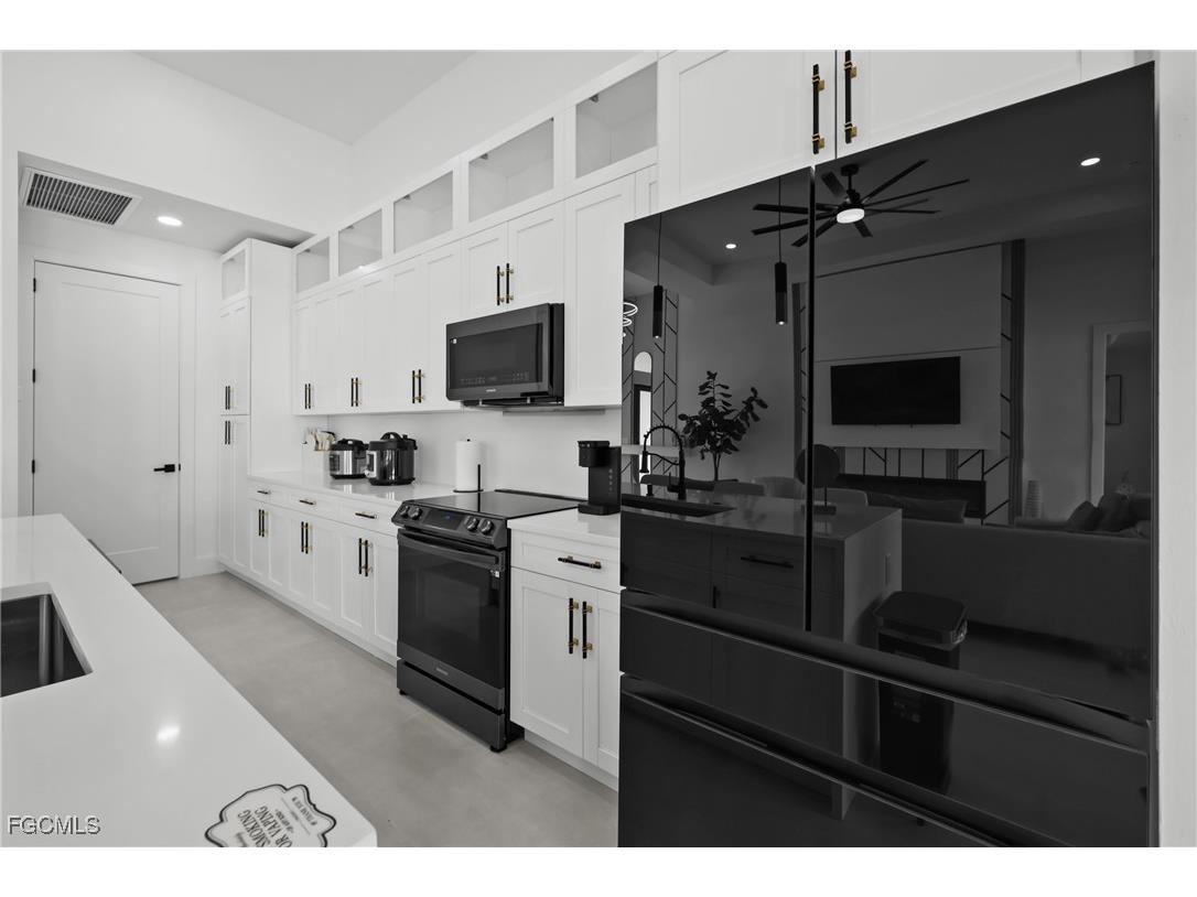 837 NE 6th Place Cape Coral FL 33909 2025011467 image15