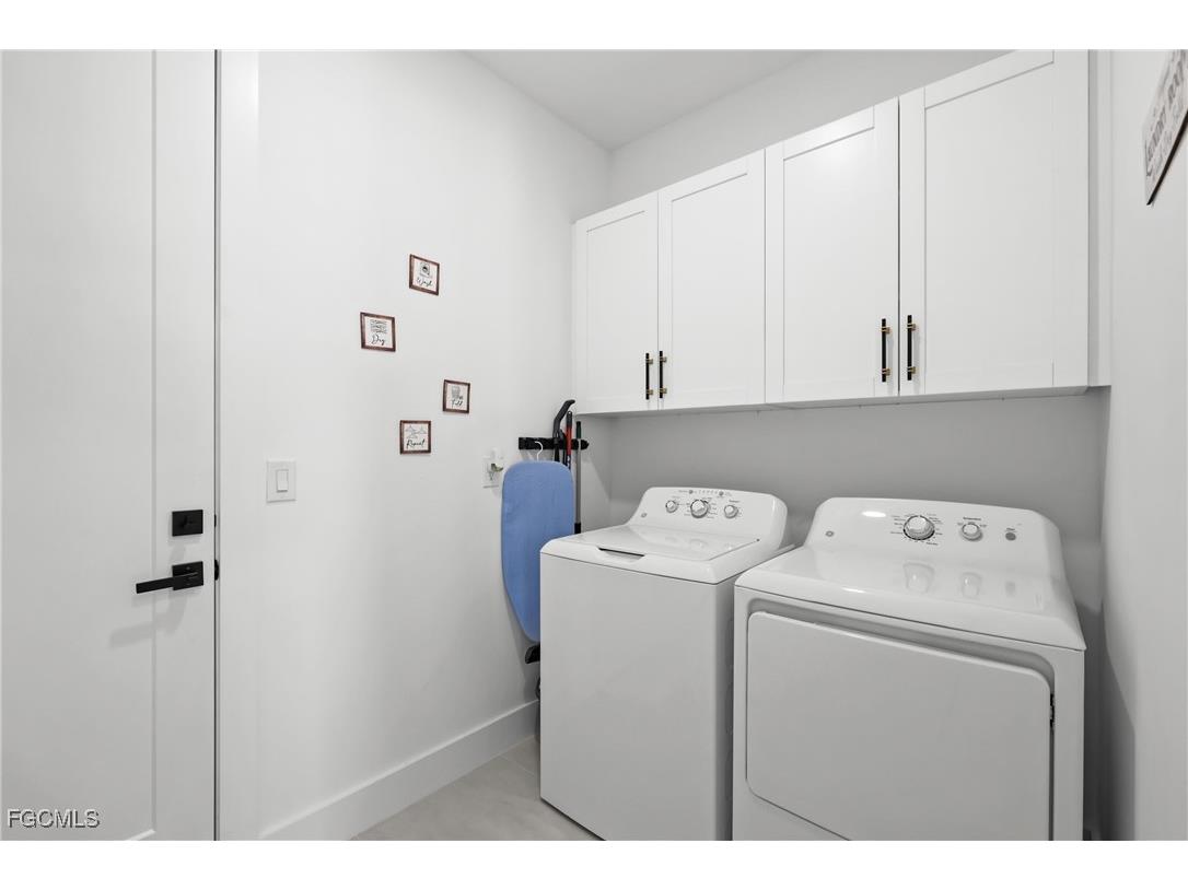 837 NE 6th Place Cape Coral FL 33909 2025011467 image23