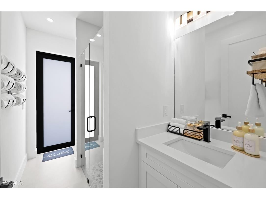 837 NE 6th Place Cape Coral FL 33909 2025011467 image30