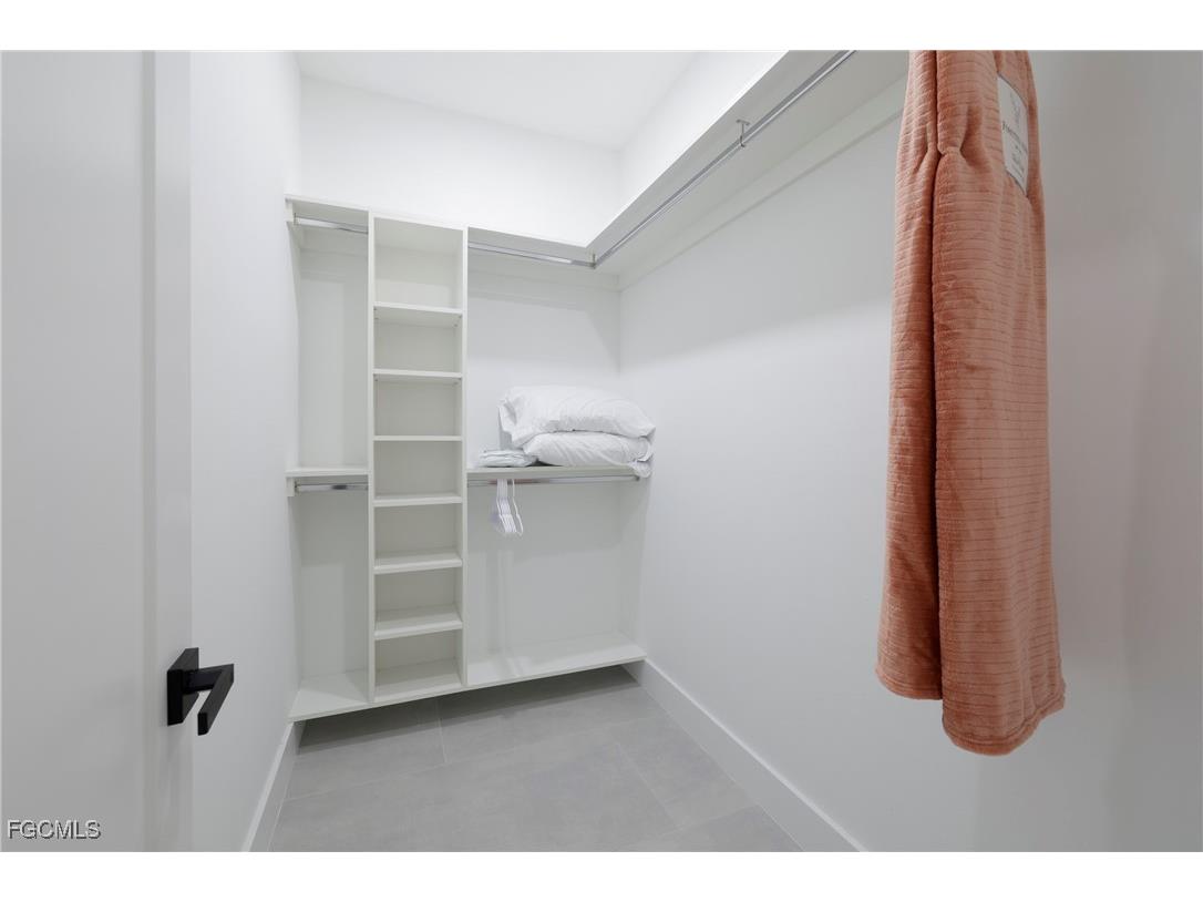 837 NE 6th Place Cape Coral FL 33909 2025011467 image38