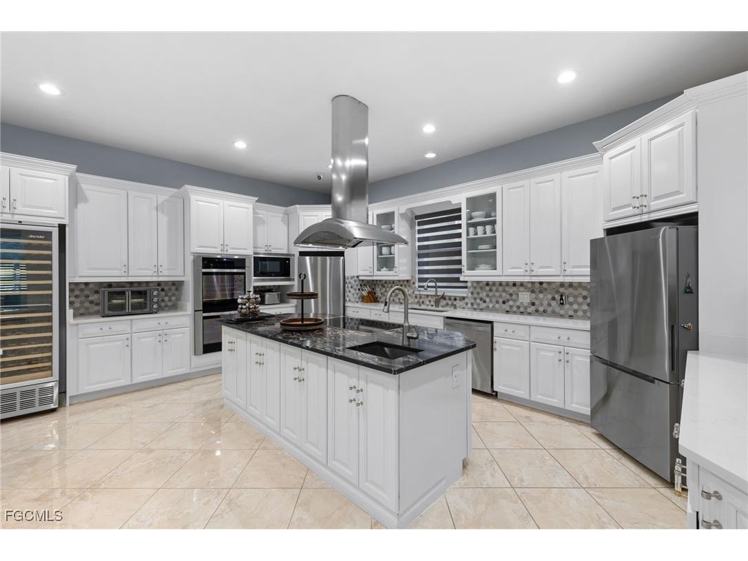 837 SW 22nd Terrace Cape Coral FL 33991 2025019642 image8