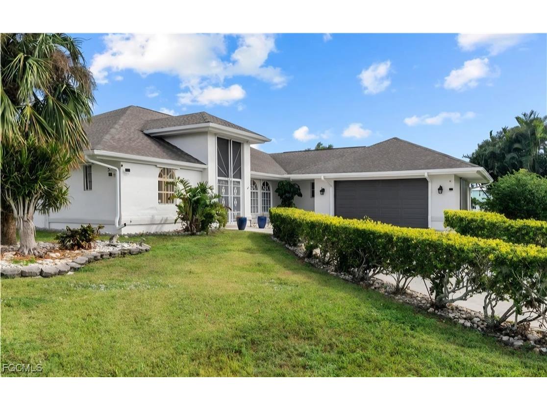 837 SW 2nd Avenue Cape Coral FL 33991 2025006044 image1