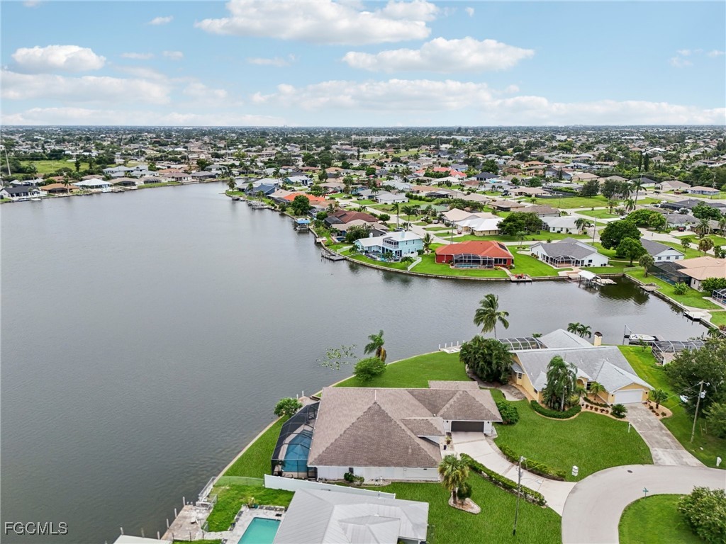 837 SW 2nd Avenue Cape Coral FL 33991 2025006044 image38