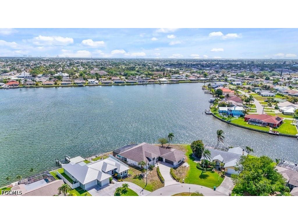 837 SW 2nd Avenue Cape Coral FL 33991 2026015876 image2