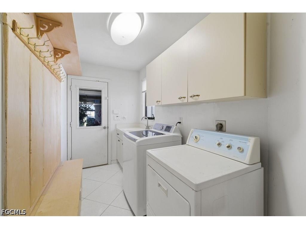 837 SW 2nd Avenue Cape Coral FL 33991 2026015876 image32