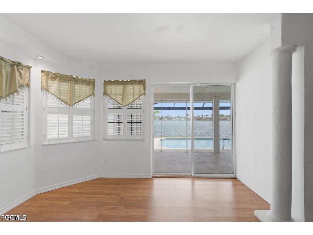 837 SW 2nd Avenue Cape Coral FL 33991 2026015876 image36