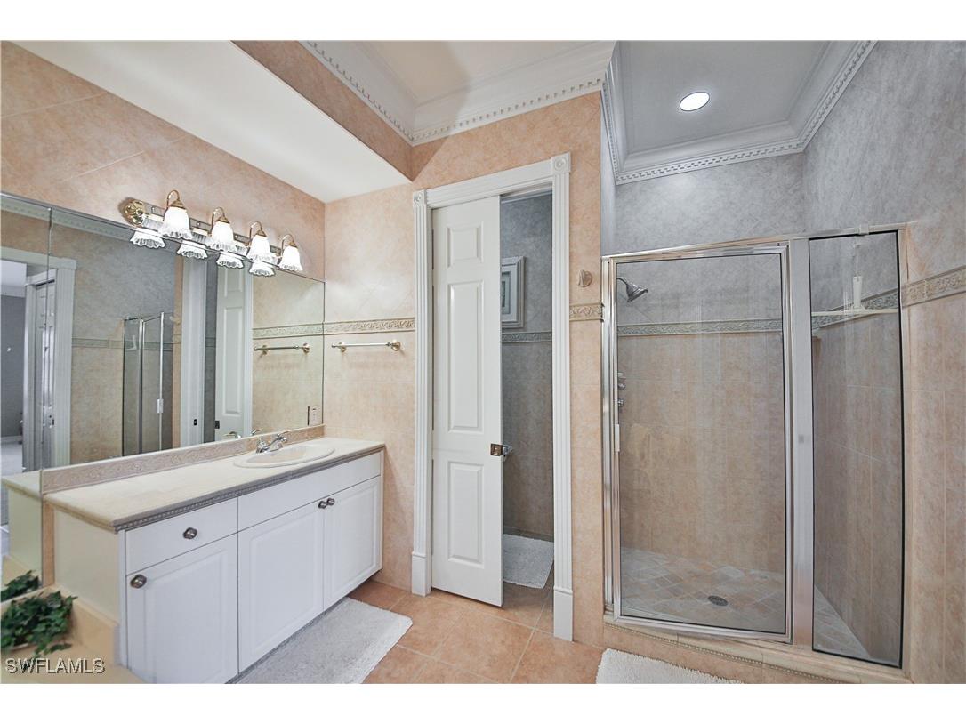 837 Sailaway Lane #202 Naples FL 34108 225071595 image11