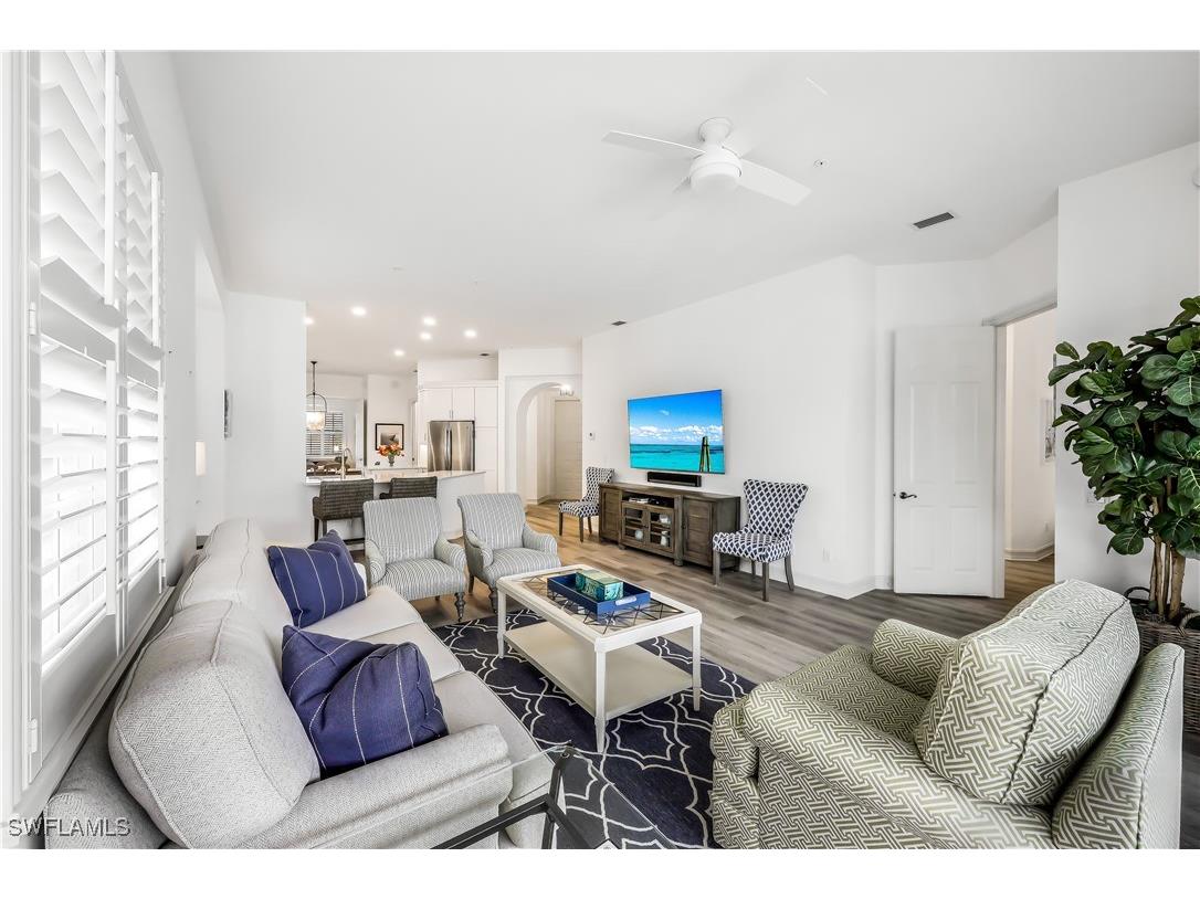 837 Sailaway Lane #204 Naples FL 34108 225033420 image3