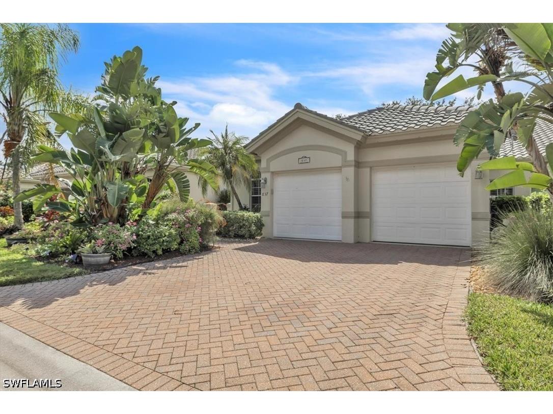 837 Vistana Circle #20 Naples FL 34119 226014923 image1