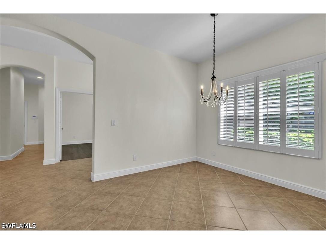 837 Vistana Circle #20 Naples FL 34119 226014923 image12