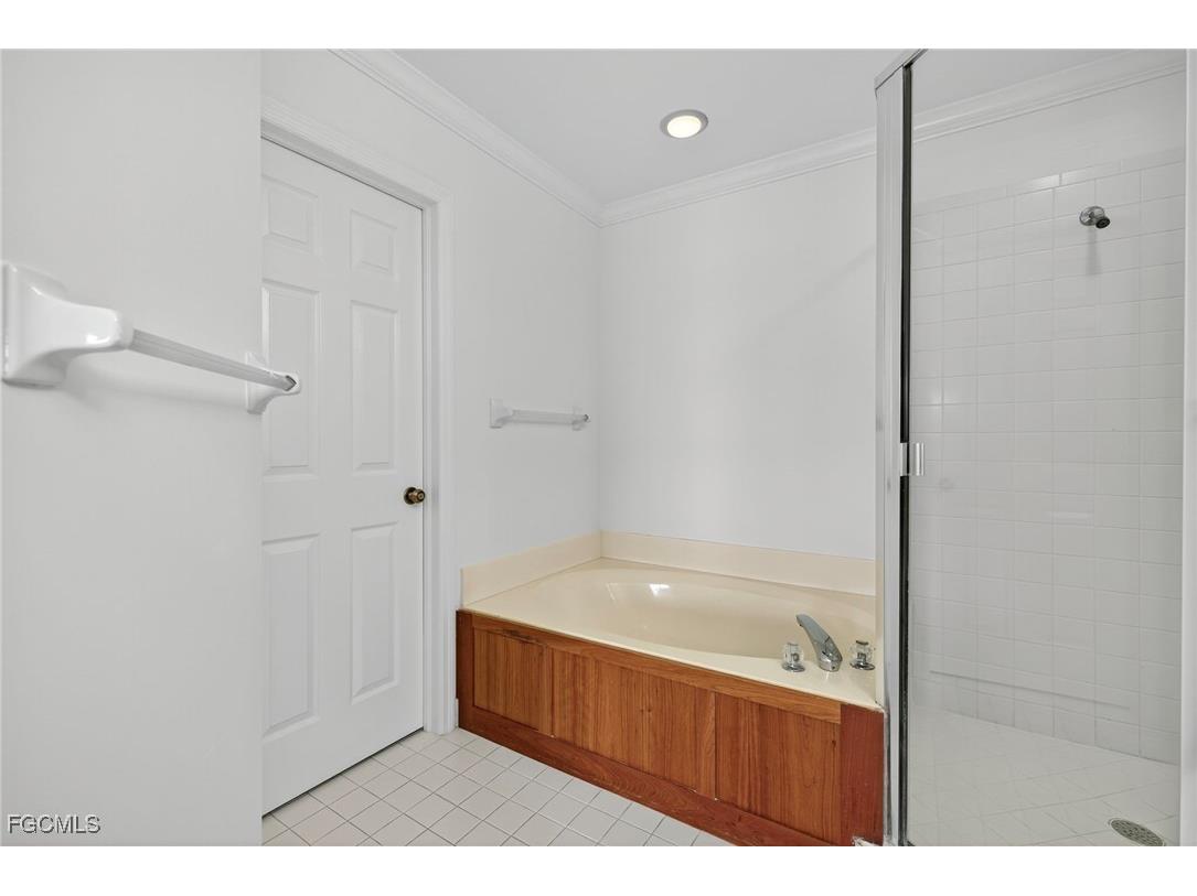 8371 Grand Palm Drive #1 Estero FL 33967 2025012767 image17