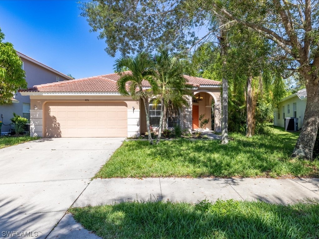 8376 Laurel Lakes Boulevard Naples FL 34119 223074678 image1