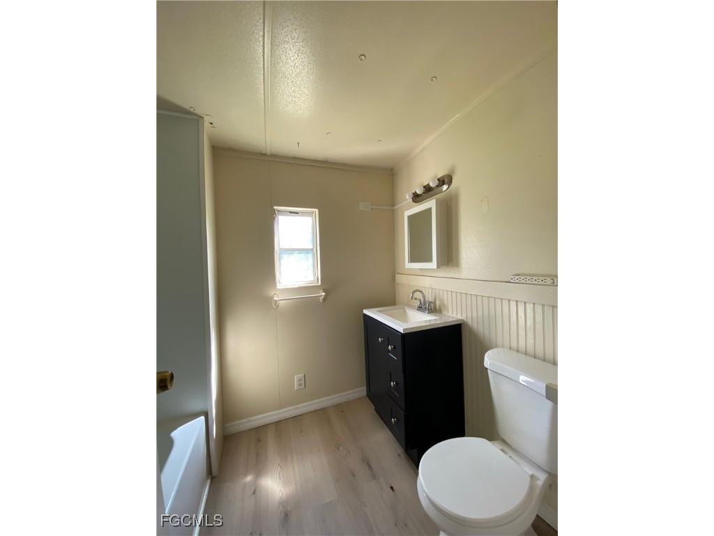 8376 Nault Road North Fort Myers FL 33917 2025023941 image9