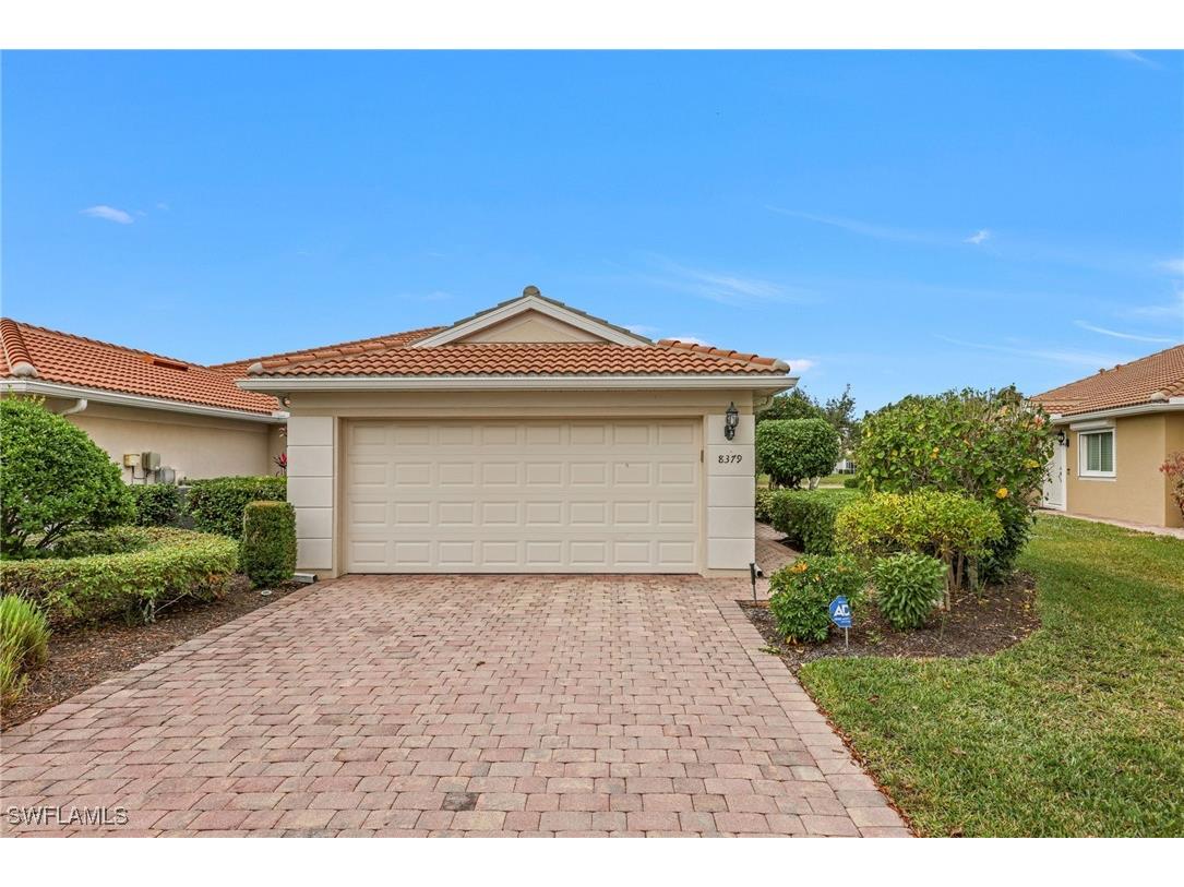 8379 Karina Court Naples FL 34114 225073066 image1