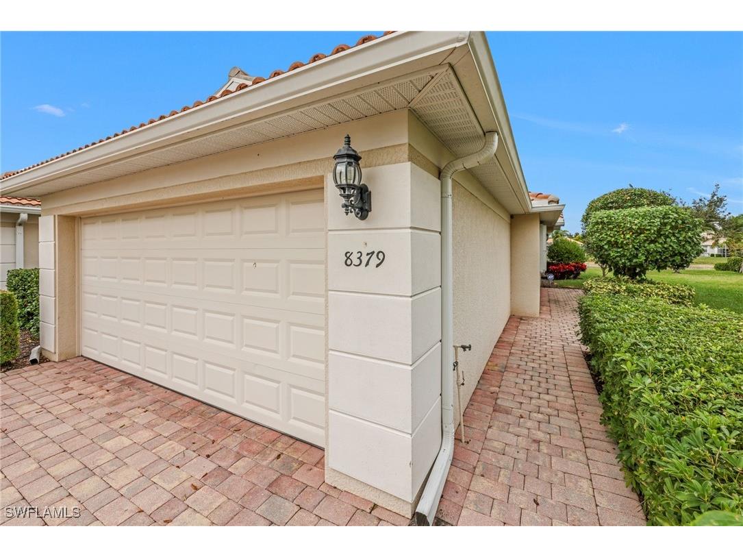 8379 Karina Court Naples FL 34114 225073066 image2