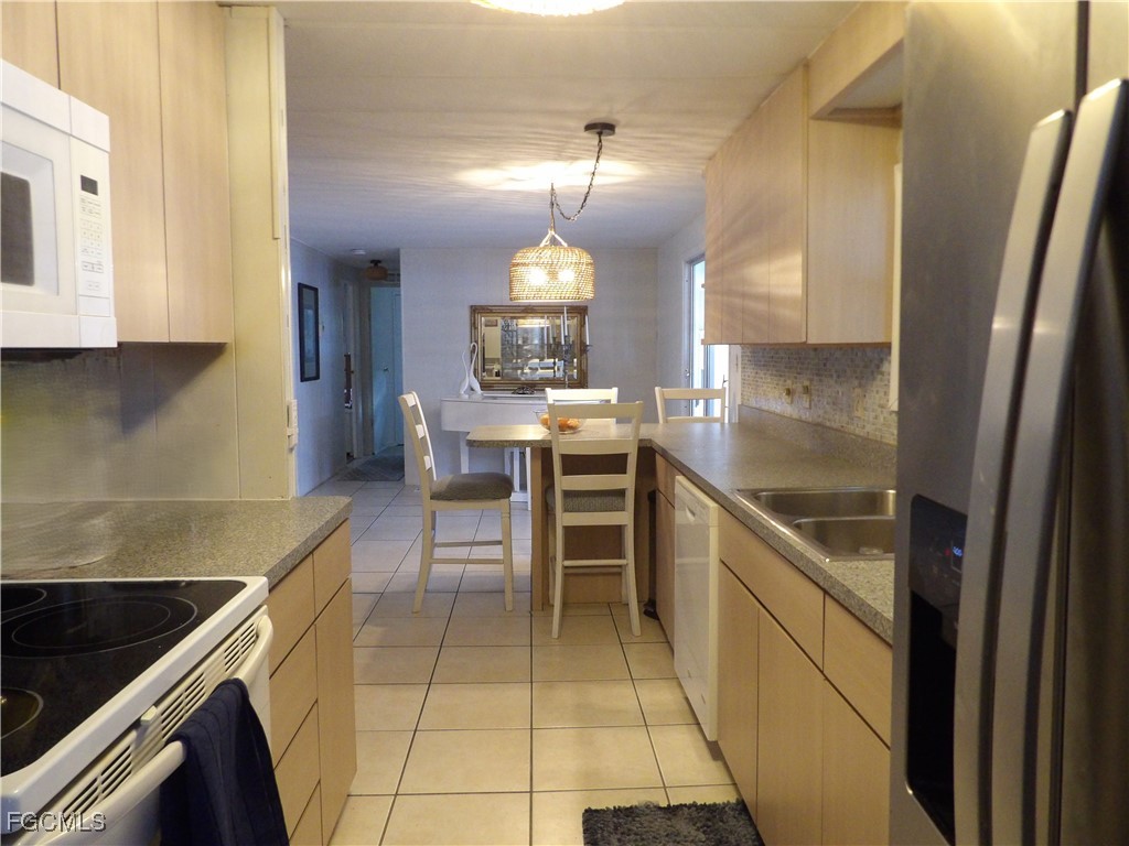 838 Hollyberry Court North Fort Myers FL 33917 2026004429 image5