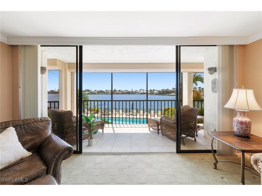 838 W Elkcam Circle #208 Marco Island FL 34145 225072491 image11