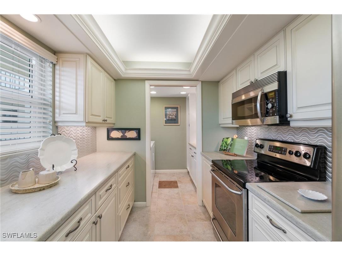 838 W Elkcam Circle #208 Marco Island FL 34145 225072491 image6