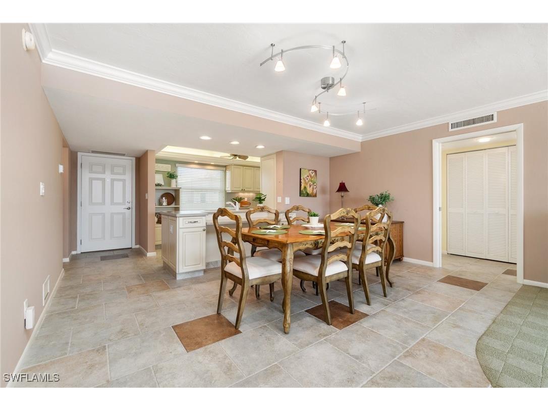 838 W Elkcam Circle #208 Marco Island FL 34145 225072491 image9