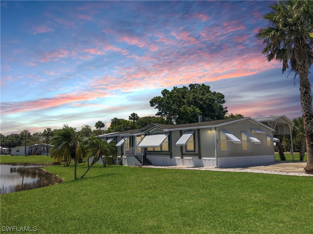 838 Yacht Club Way NW Moore Haven FL 33471 223030916 image1