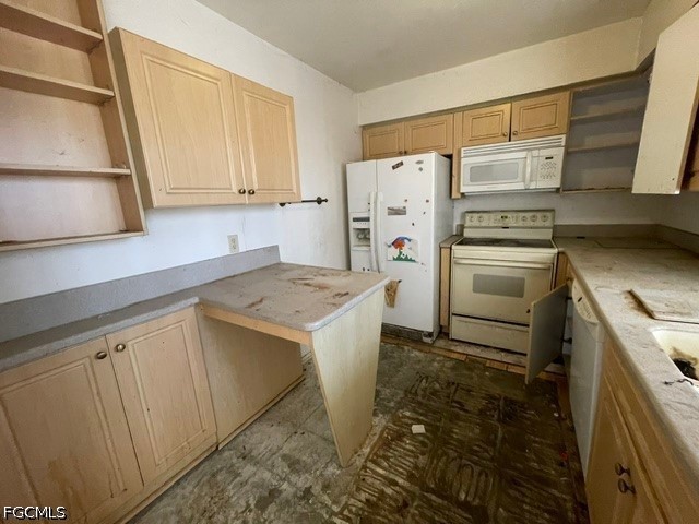 8381 Antigua Court Fort Myers FL 33907 2026022190 image9