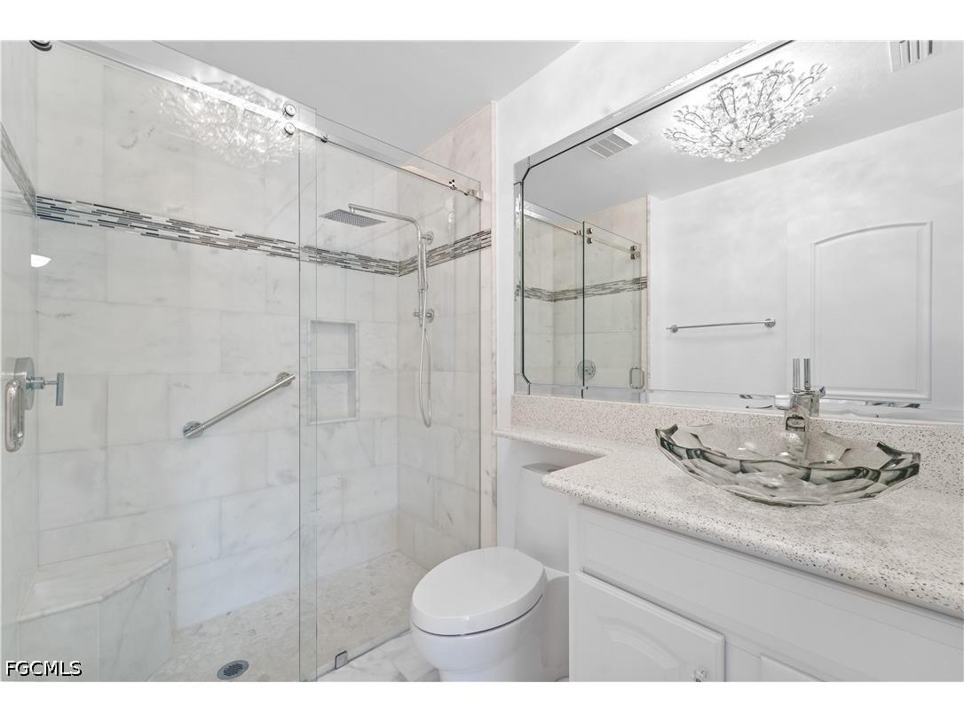 8382 Charter Club Circle #4 Fort Myers FL 33919 2026024324 image21