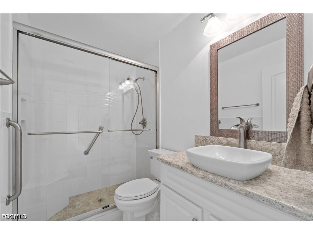 8382 Charter Club Circle #4 Fort Myers FL 33919 2026024324 image25