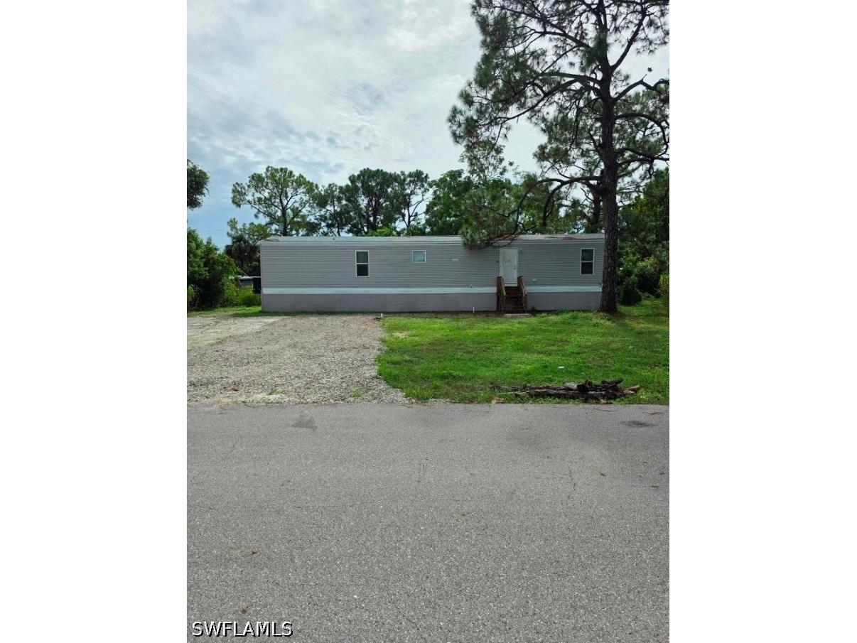8385 Marx Drive North Fort Myers FL 33917 226014129 image2