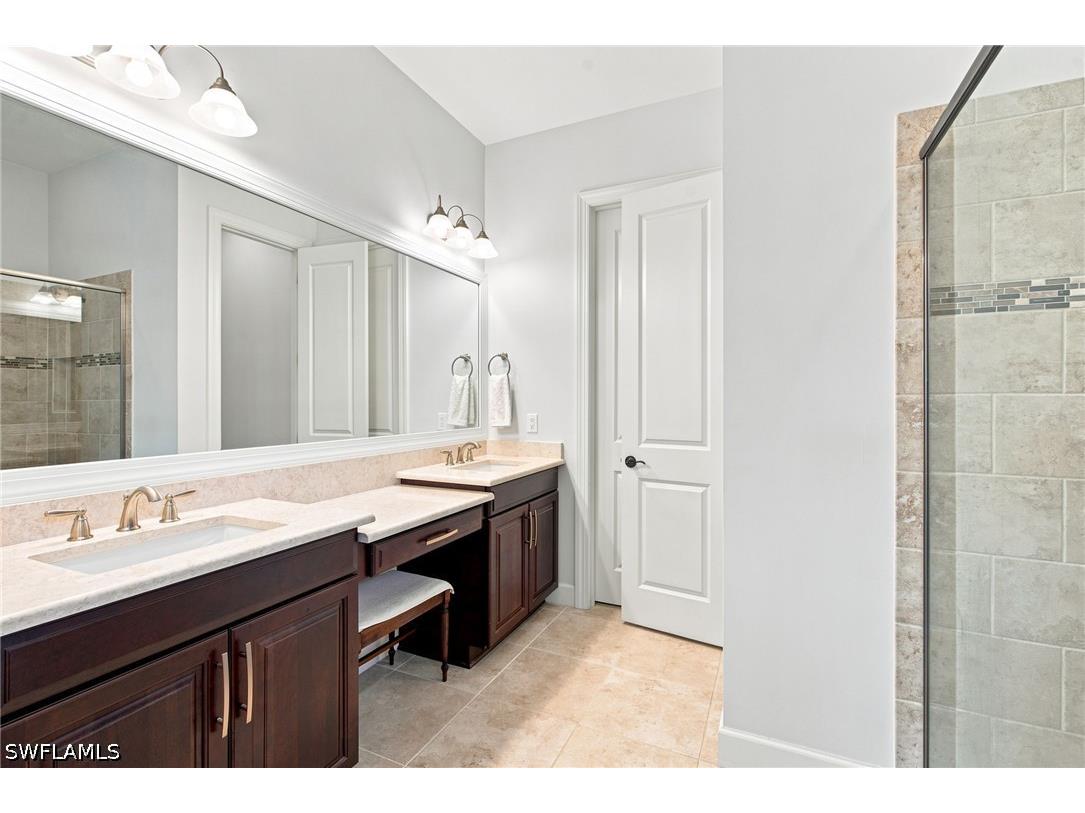 8386 Viale Circle Naples FL 34114 226025157 image22