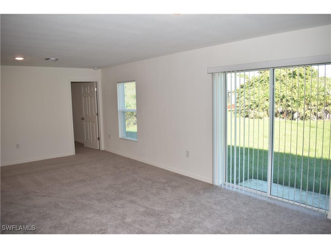 8388 Delong Avenue North Port FL 34291 225075445 image5