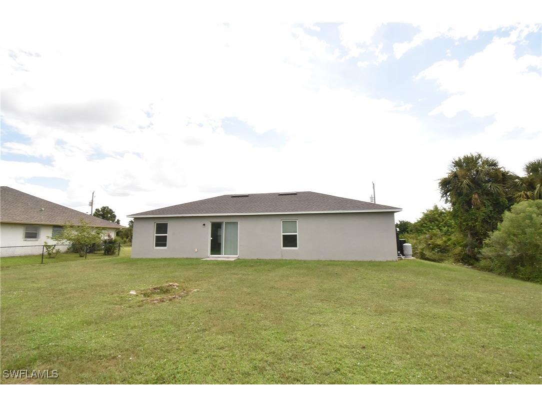 8388 Delong Avenue North Port FL 34291 225075445 image9