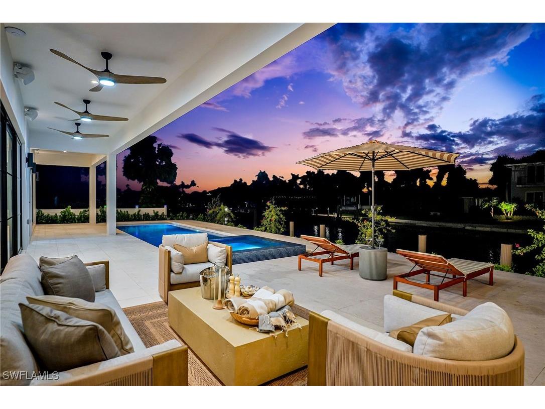 839 Chestnut Court Marco Island FL 34145 225084033 image1