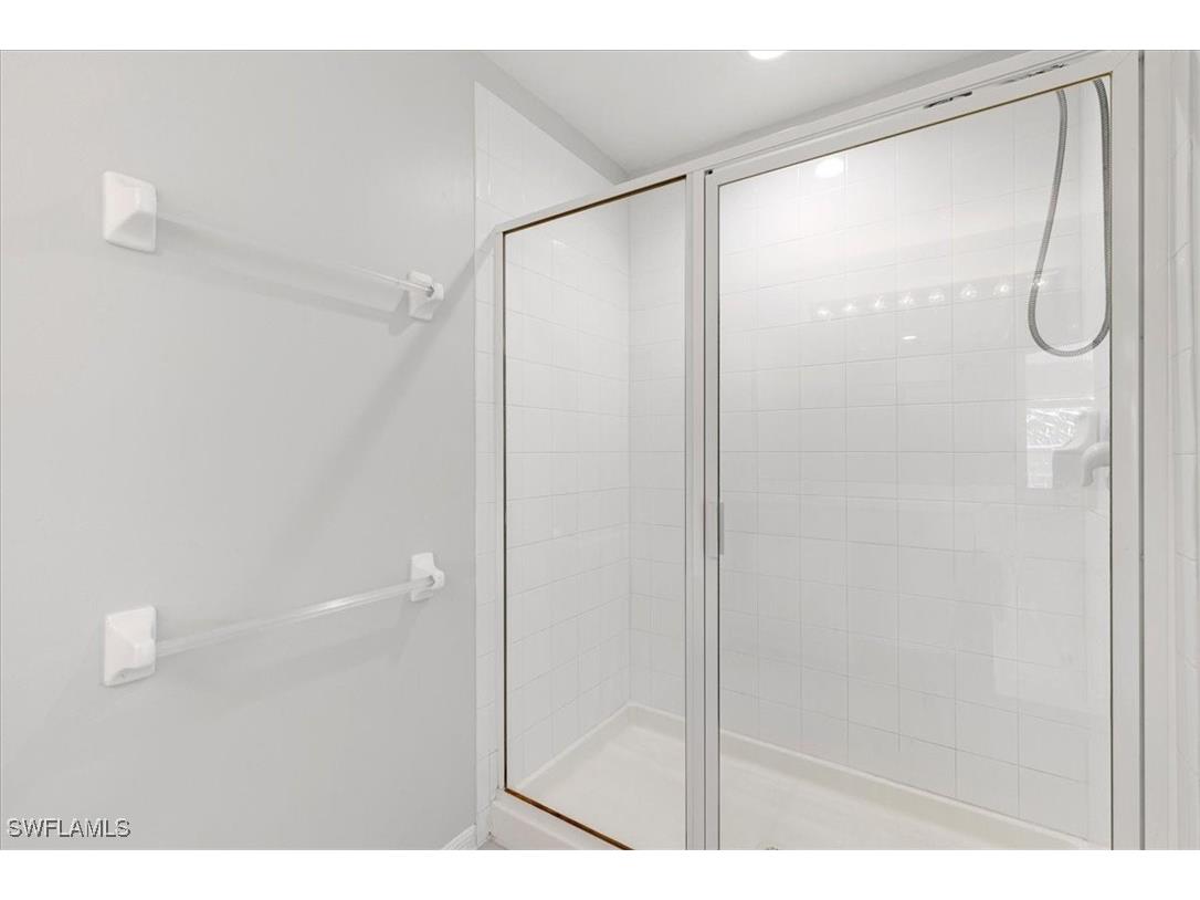 839 Hampton Circle #149 Naples FL 34105 225082106 image14